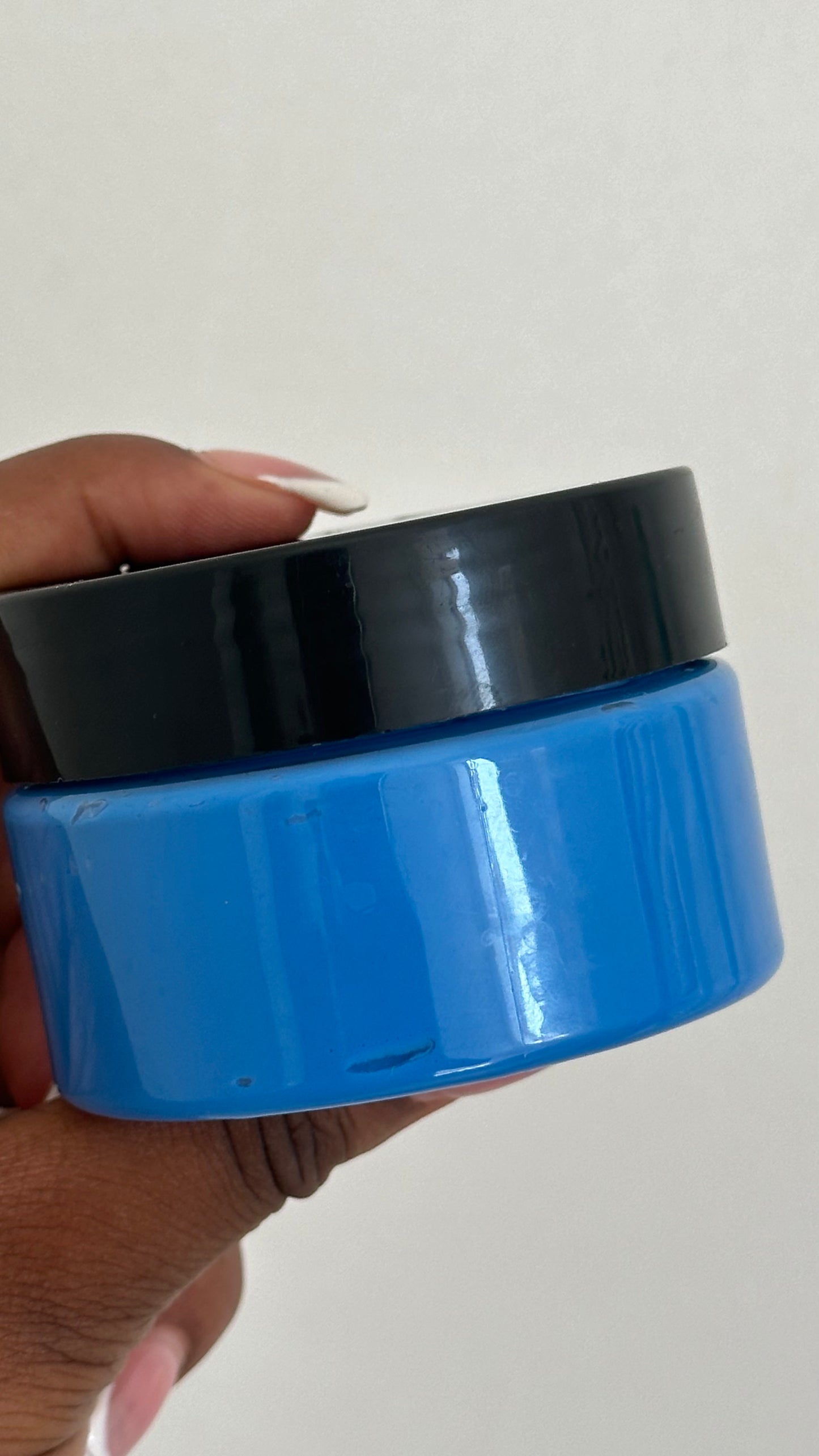 Masque Nila
